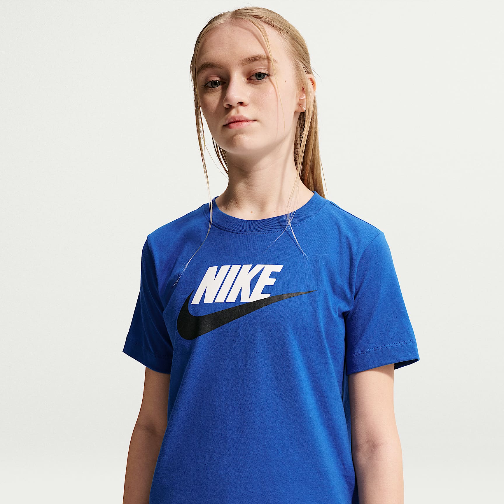 Nike Sportswear Big Kids' T-Shirt. Nike.com